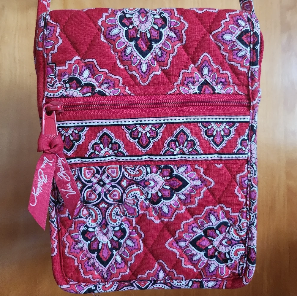 Vera Bradley.Crossbody Bag